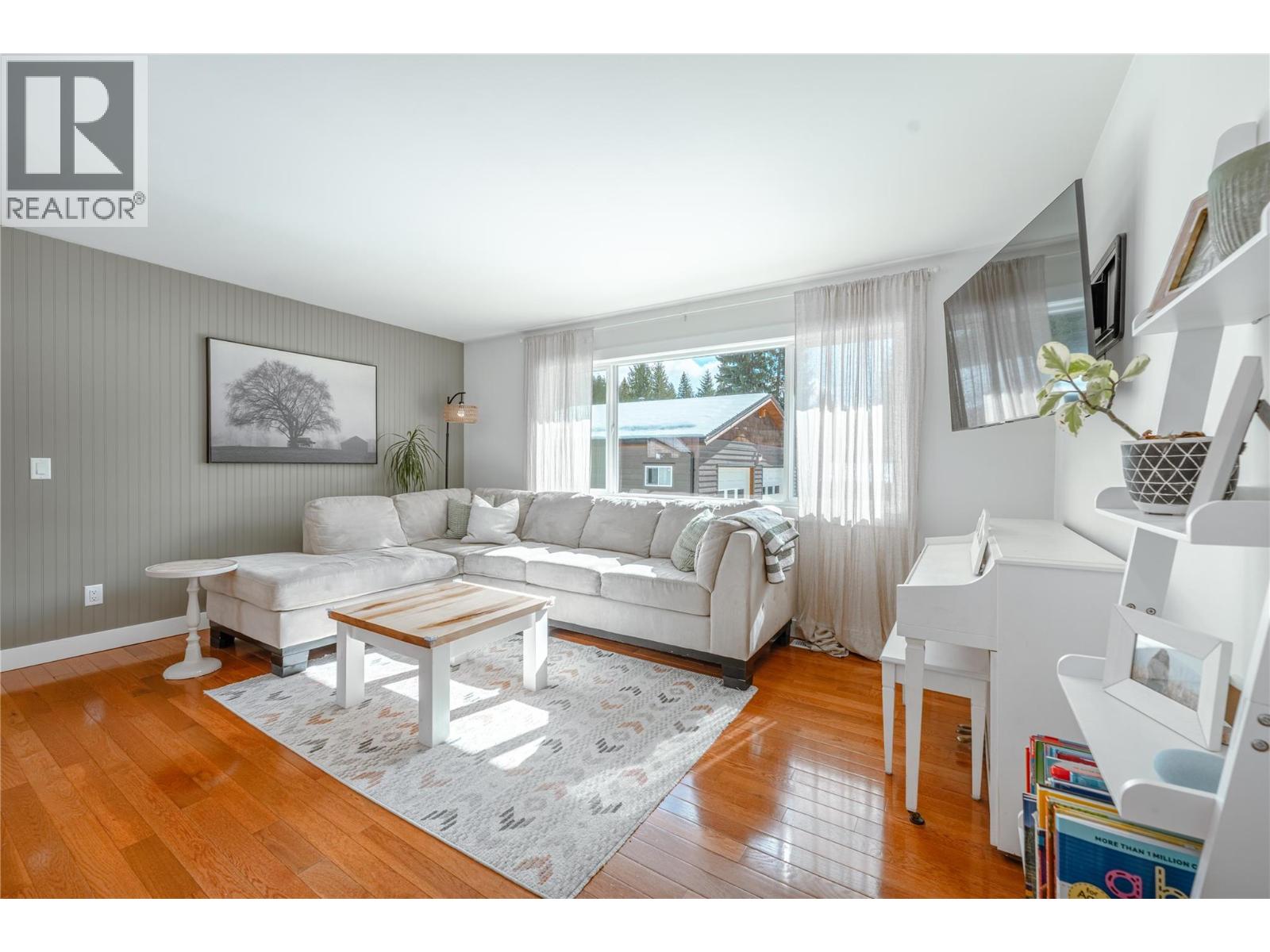 1721 Dogwood Drive, Revelstoke