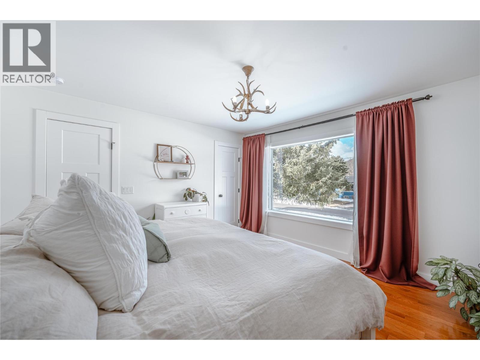 1721 Dogwood Drive, Revelstoke