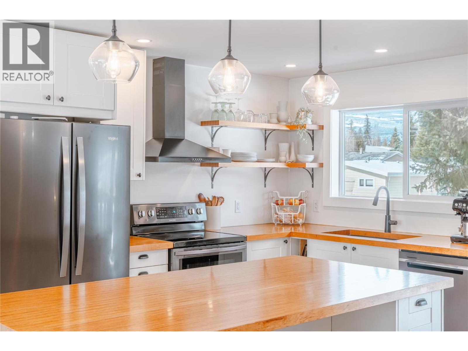 1721 Dogwood Drive, Revelstoke