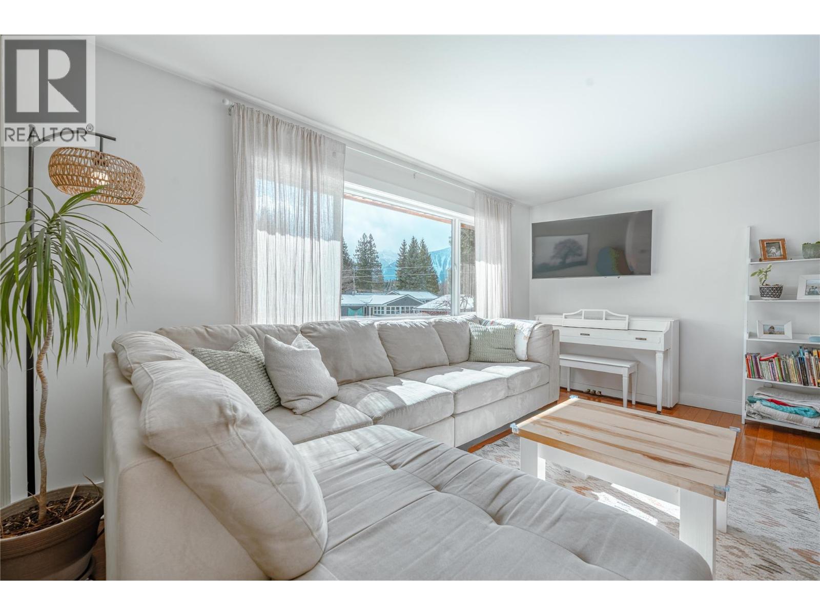 1721 Dogwood Drive, Revelstoke