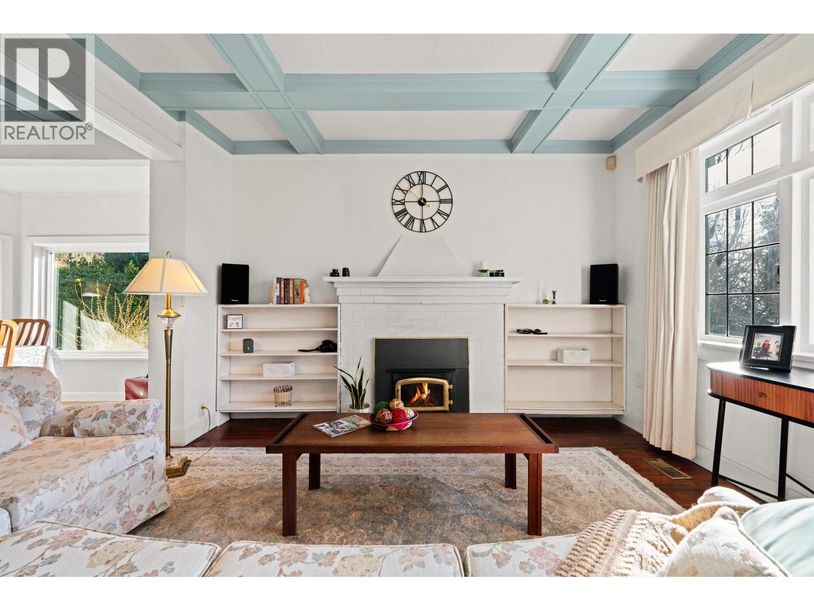 1376 11TH STREET, West Vancouver