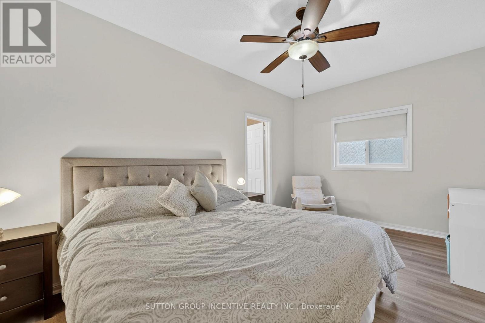 116 SUN KING CRESCENT - 26