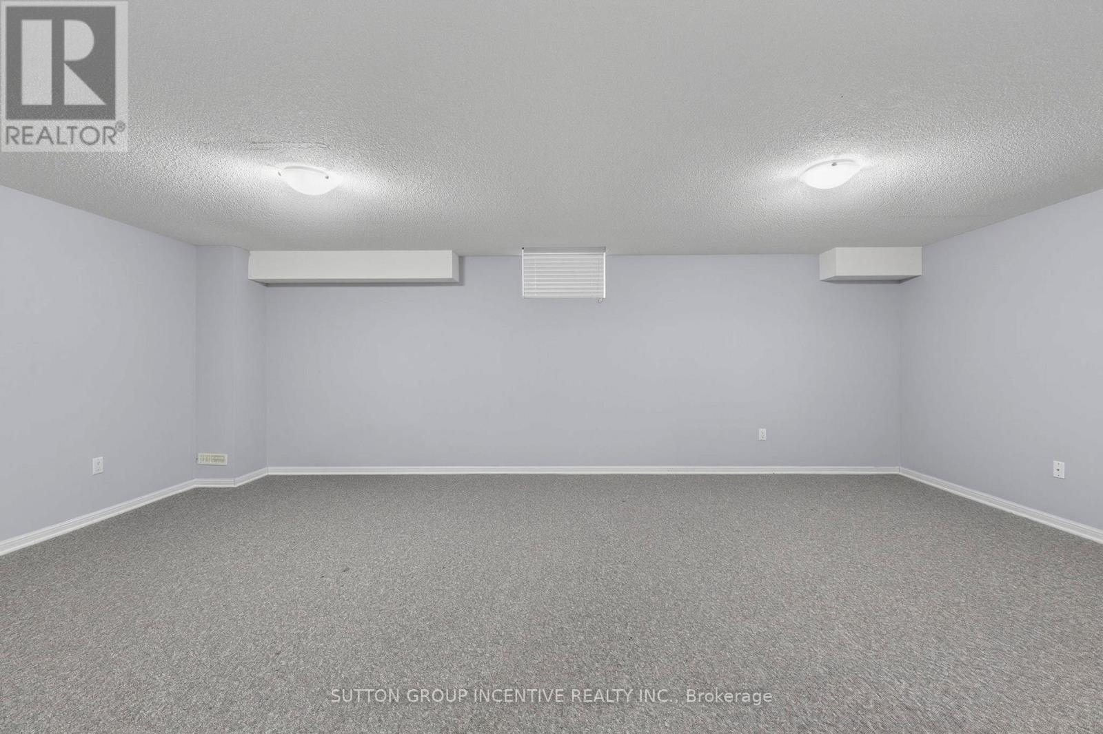 116 SUN KING CRESCENT - 35
