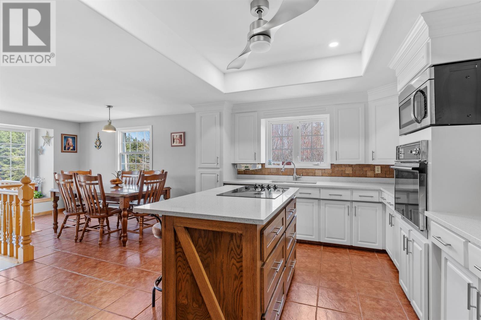 1331 HOWLAN ROAD - 6