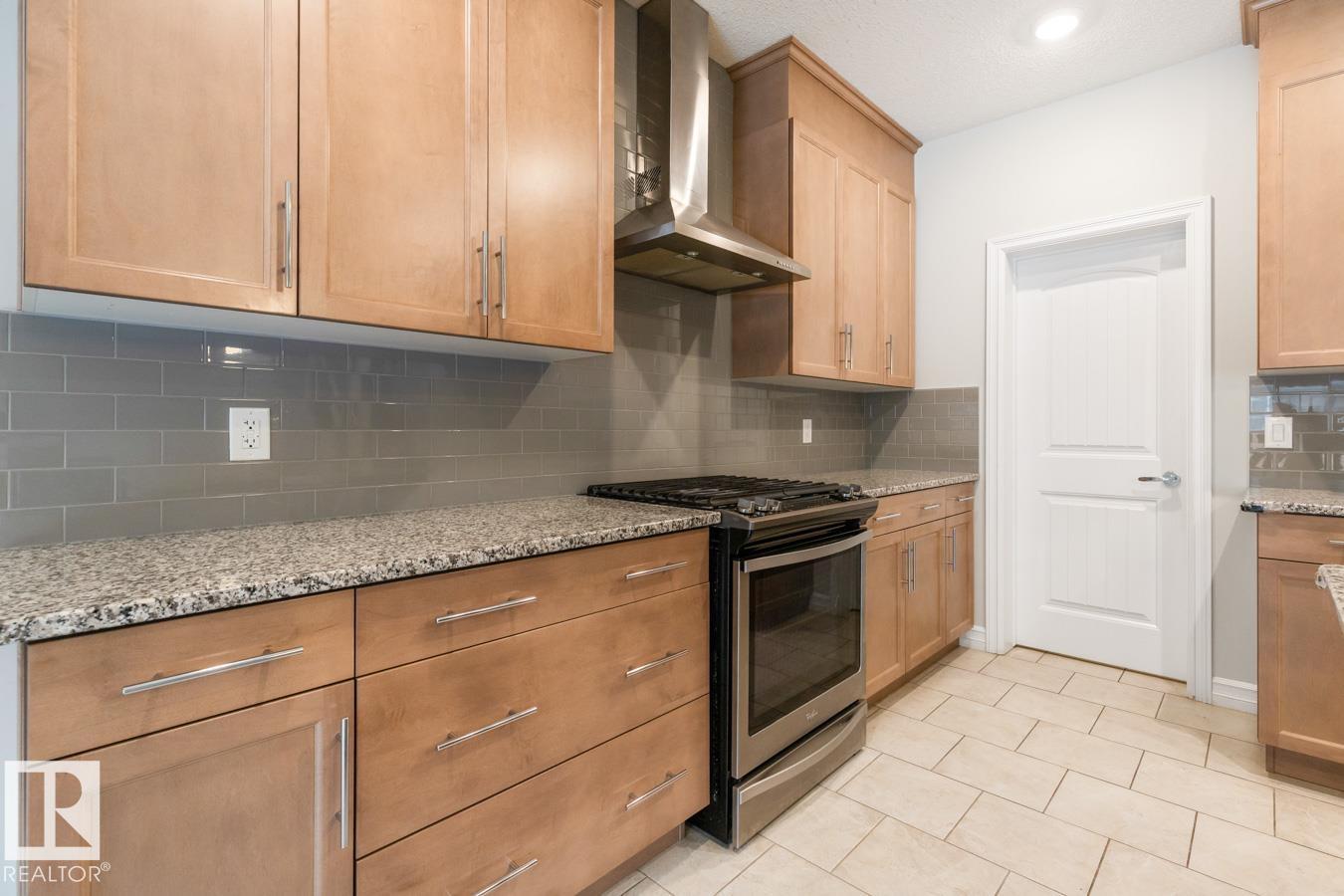1424 29 ST NW - 15