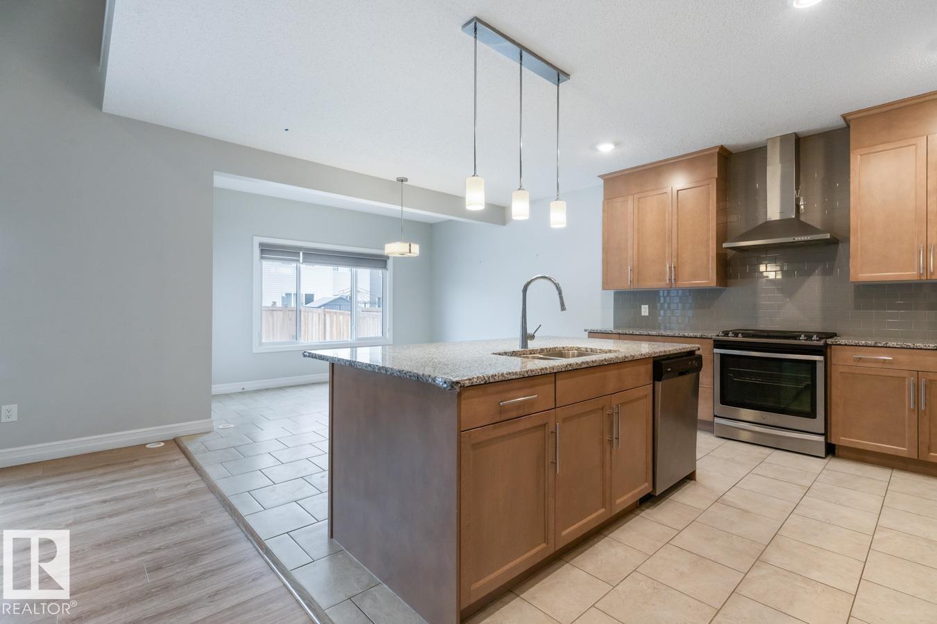 1424 29 ST NW - 11