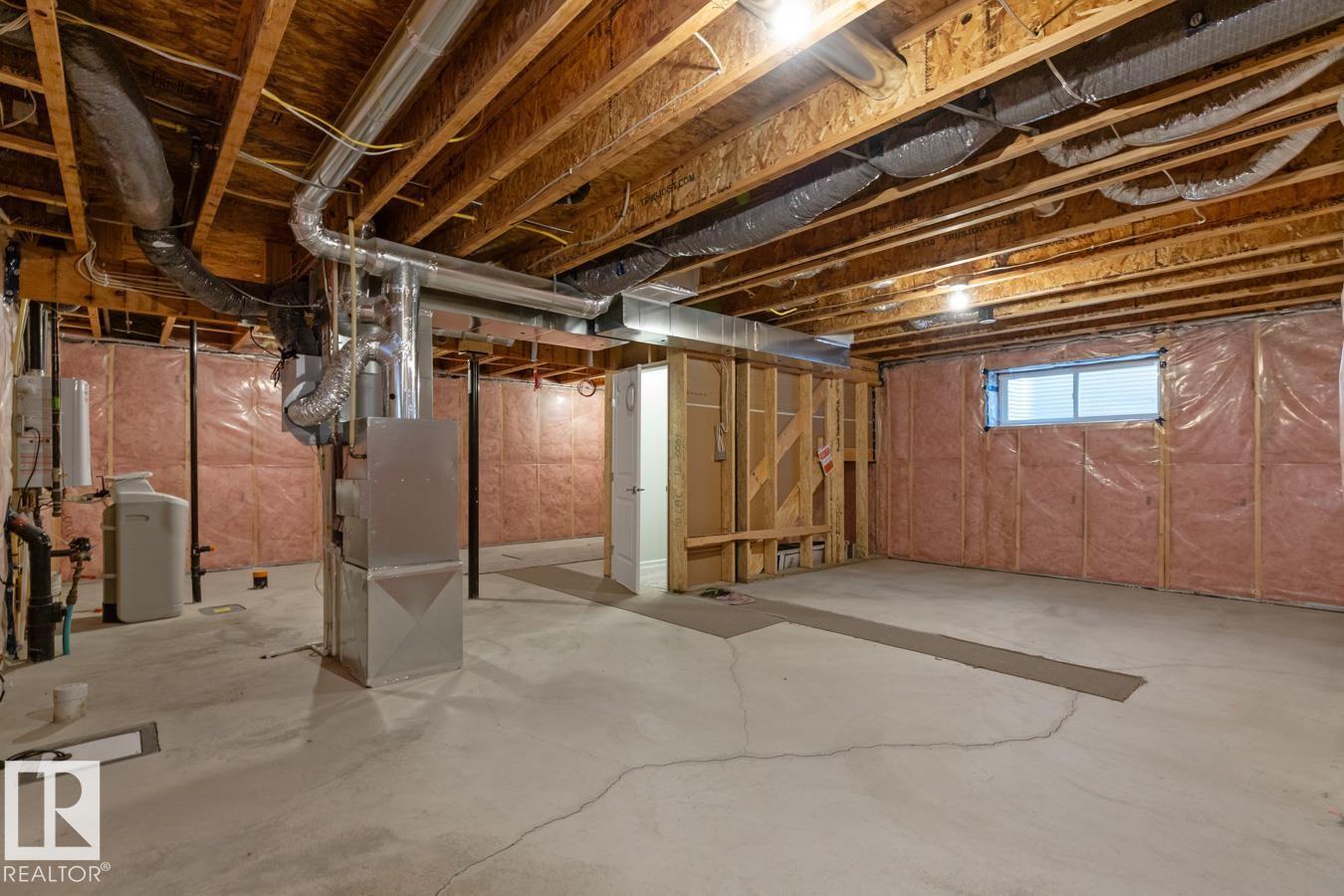1424 29 ST NW - 39