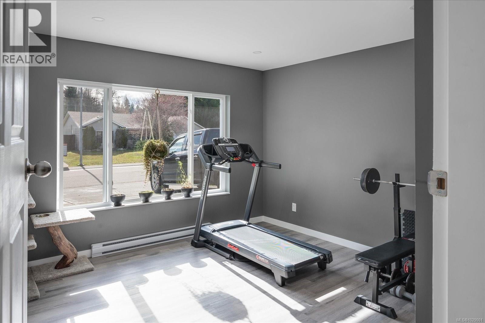 2121 LEXINGTON PL - 25