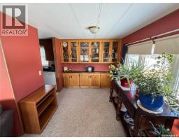 Bedroom - 201 - 203 4th Avenue, Climax, SK S0N0N0 Photo 14