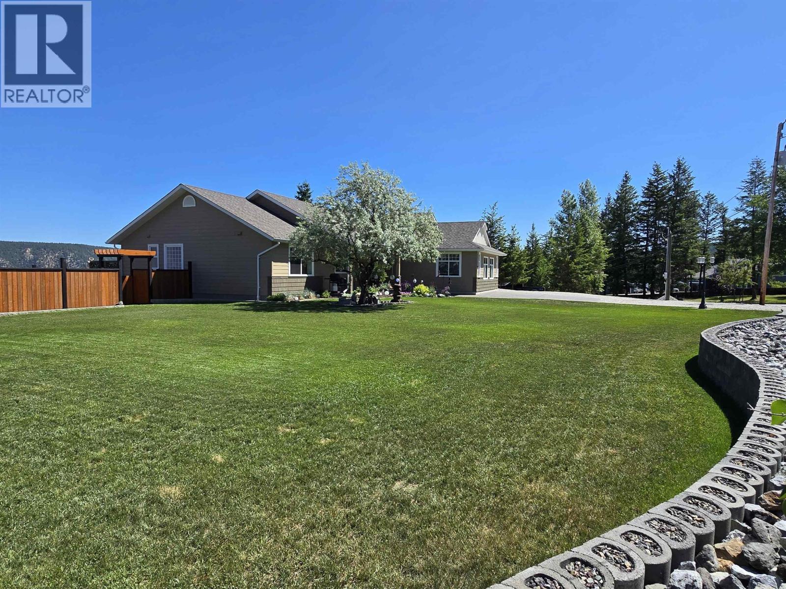 506 TAMARACK ROAD - Image 3