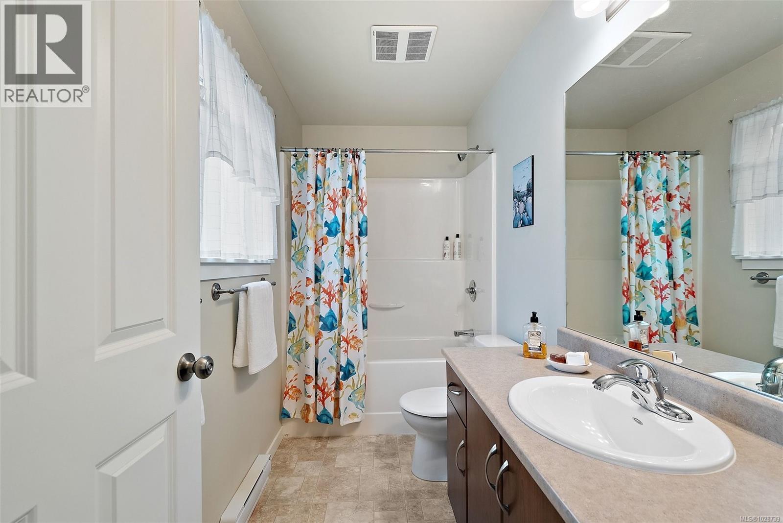  3389 Piper Road, Langford