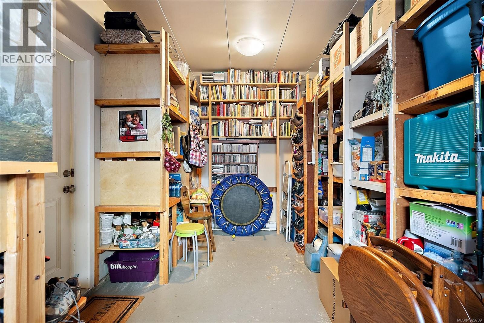  3389 Piper Road, Langford