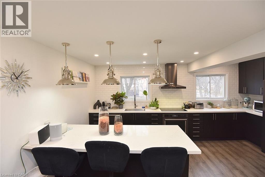 #8 1221 DUNDIX ROAD - 21