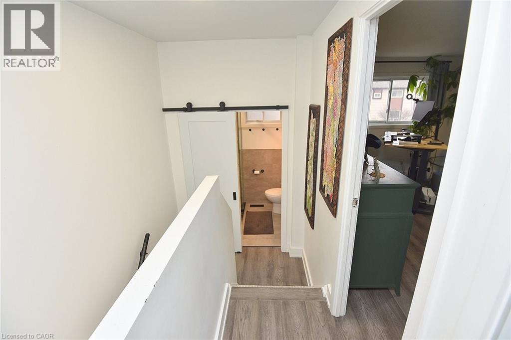 #8 1221 DUNDIX ROAD - 26