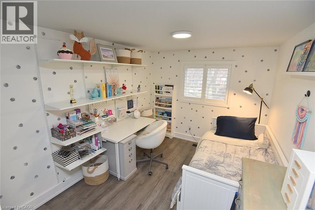 #8 1221 DUNDIX ROAD - 32