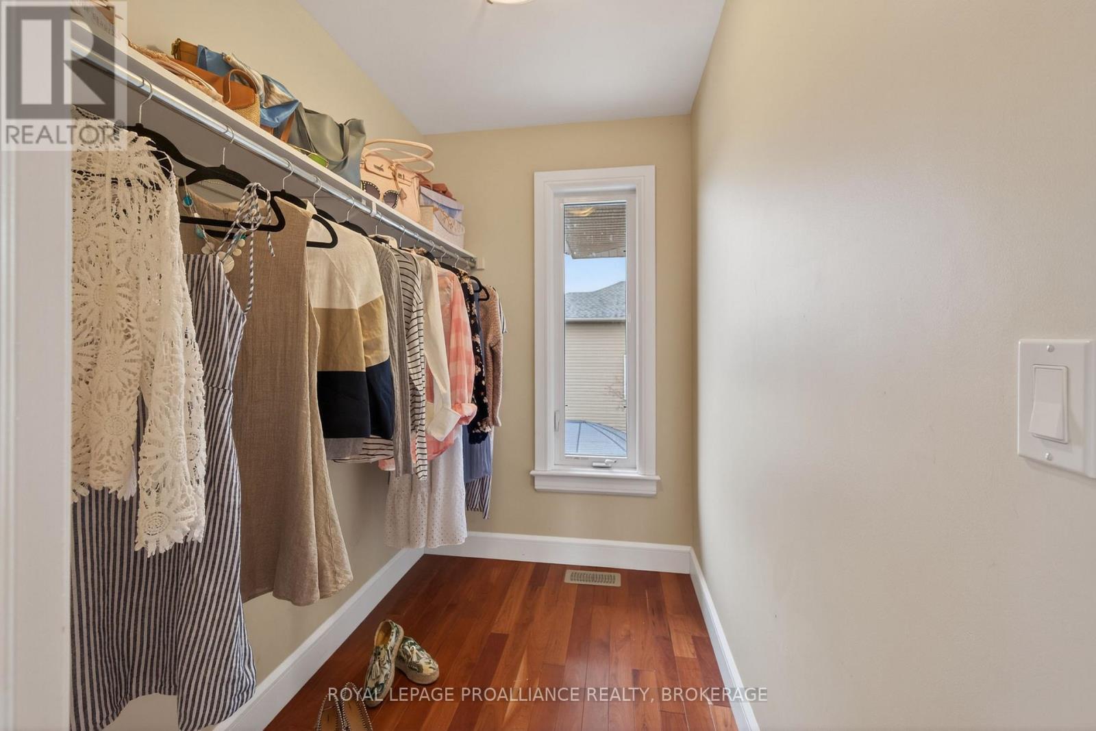 1239 ATKINSON STREET - 28