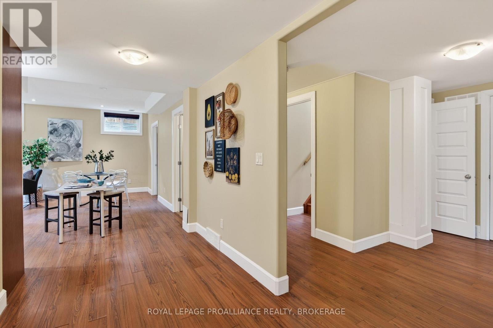 1239 ATKINSON STREET - 40