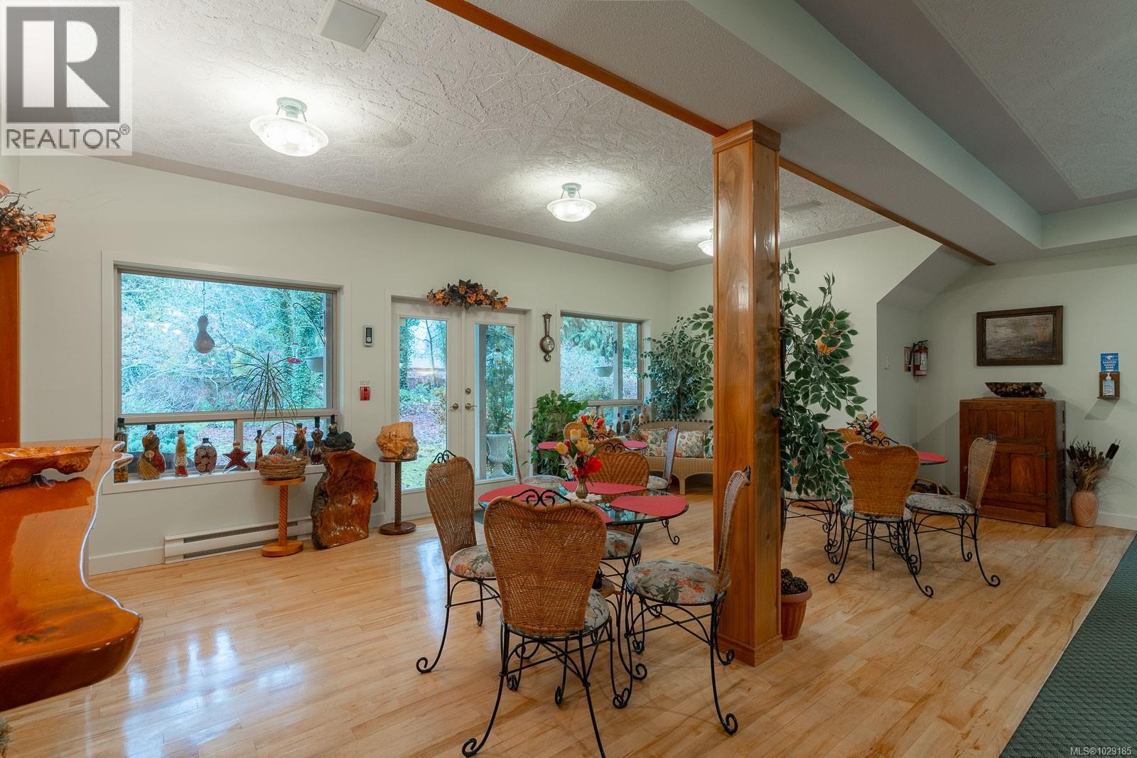 5895 River Rd, Port Alberni