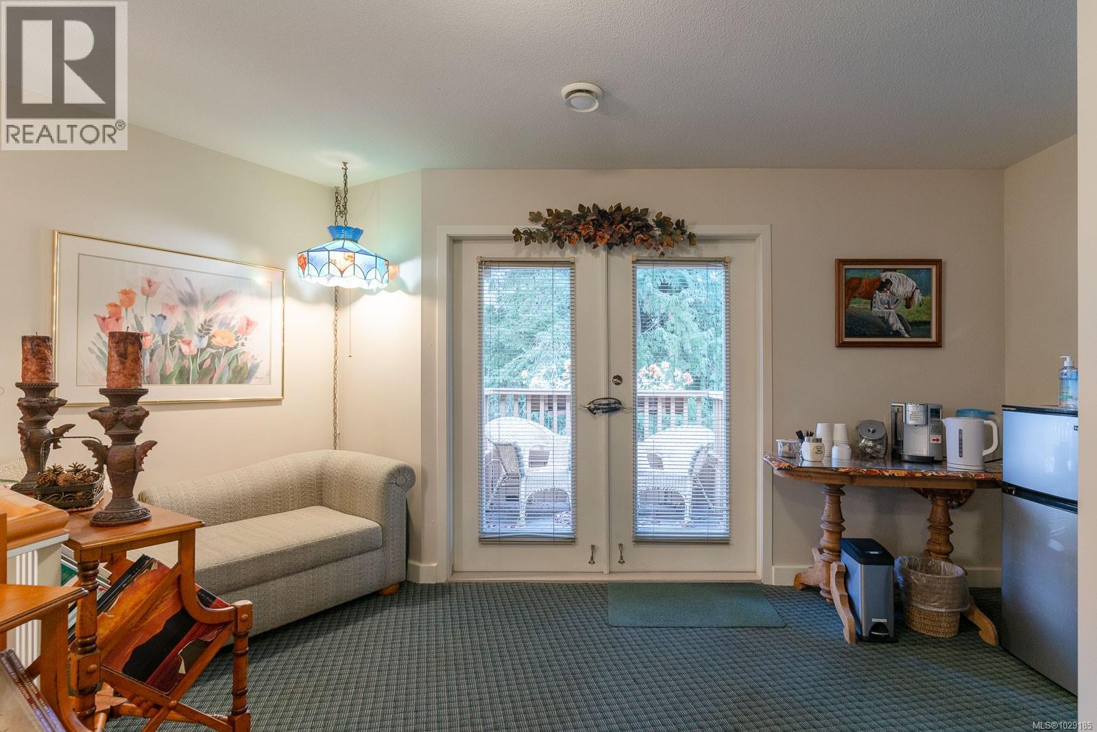 5895 River Rd, Port Alberni