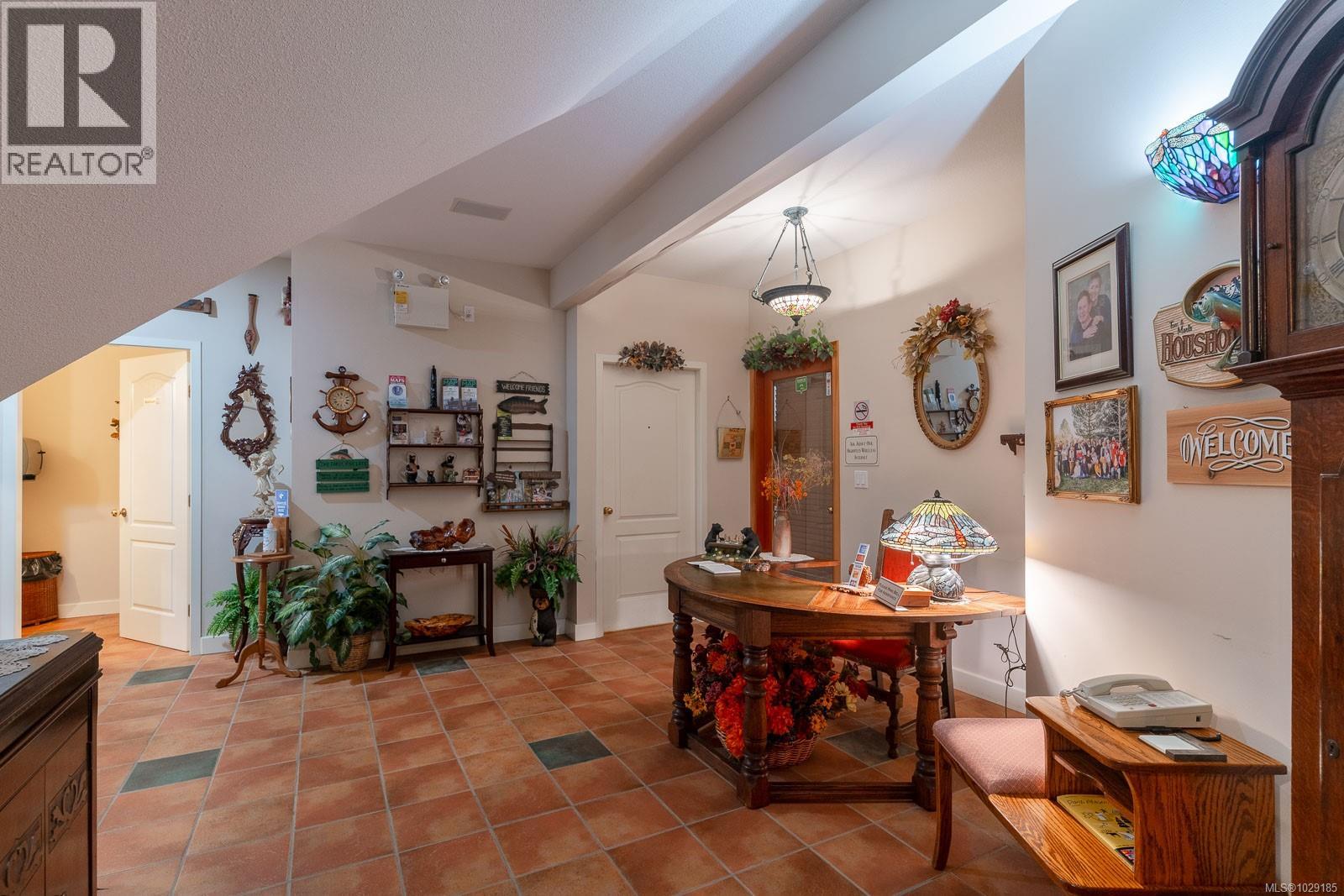 5895 River Rd, Port Alberni