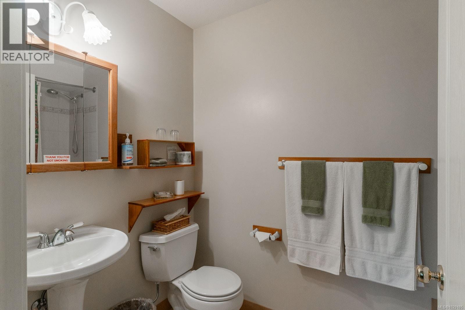 5895 River Rd, Port Alberni