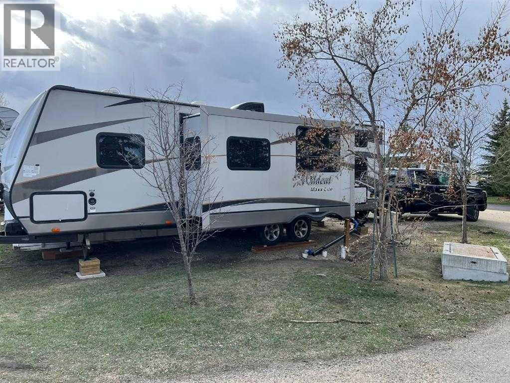 25054 South Pine Lake Road, Rural Red Deer County