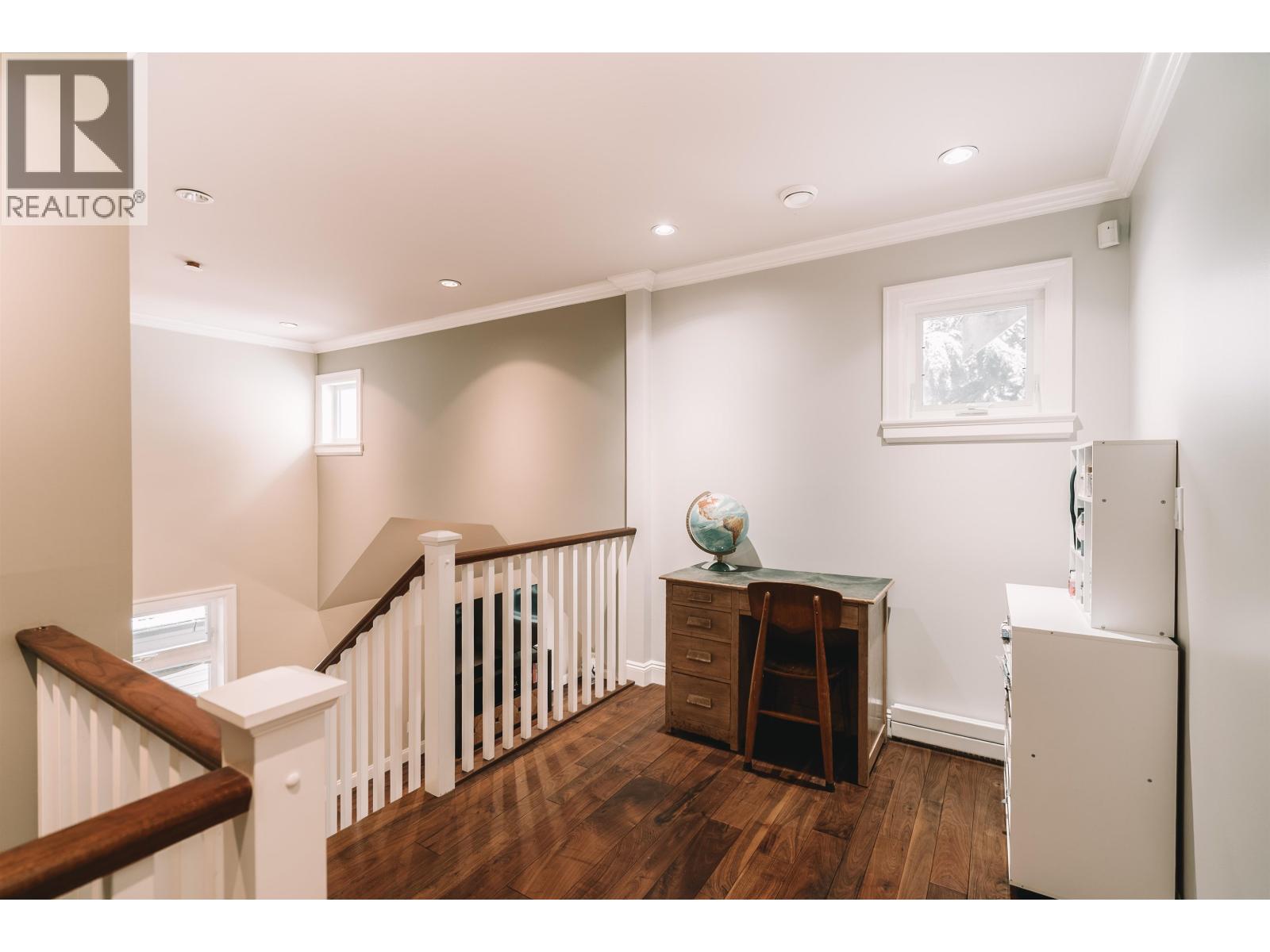 1845 HARBOUR STREET, Port Coquitlam