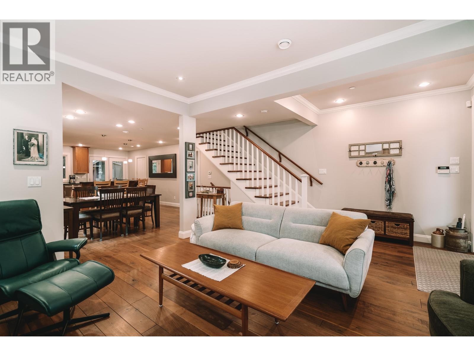 1845 HARBOUR STREET, Port Coquitlam