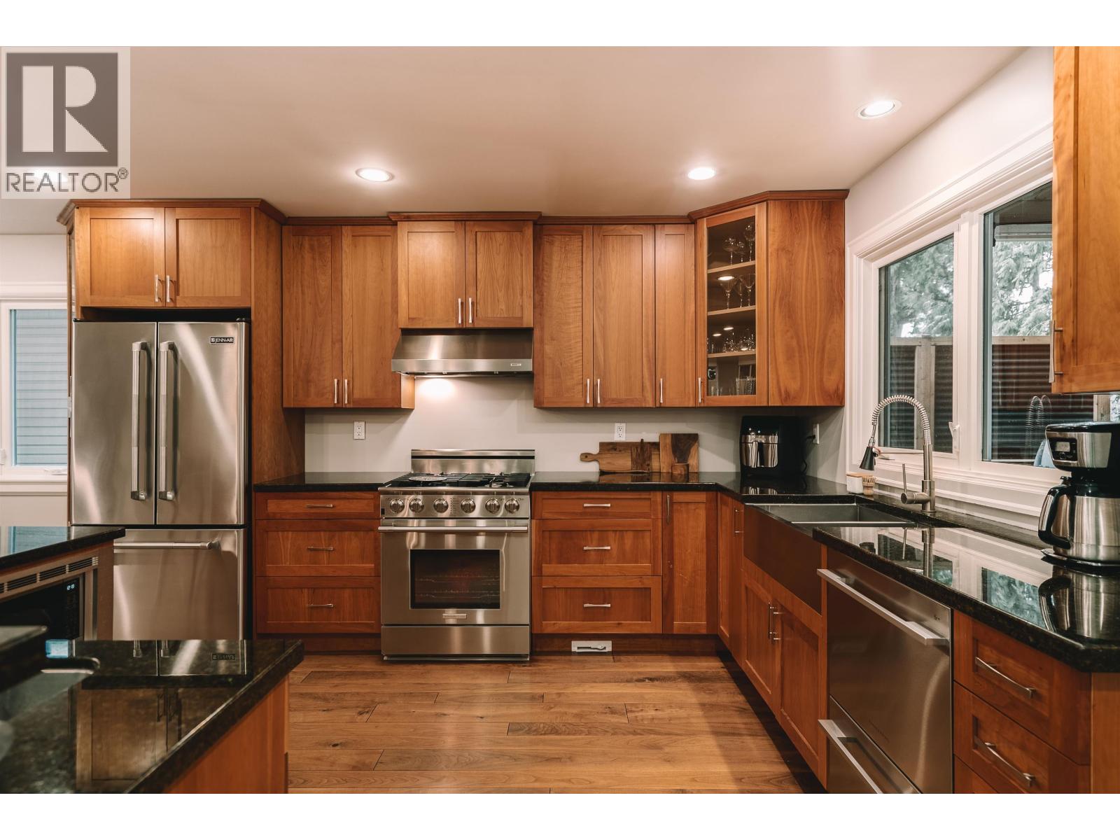 1845 HARBOUR STREET, Port Coquitlam