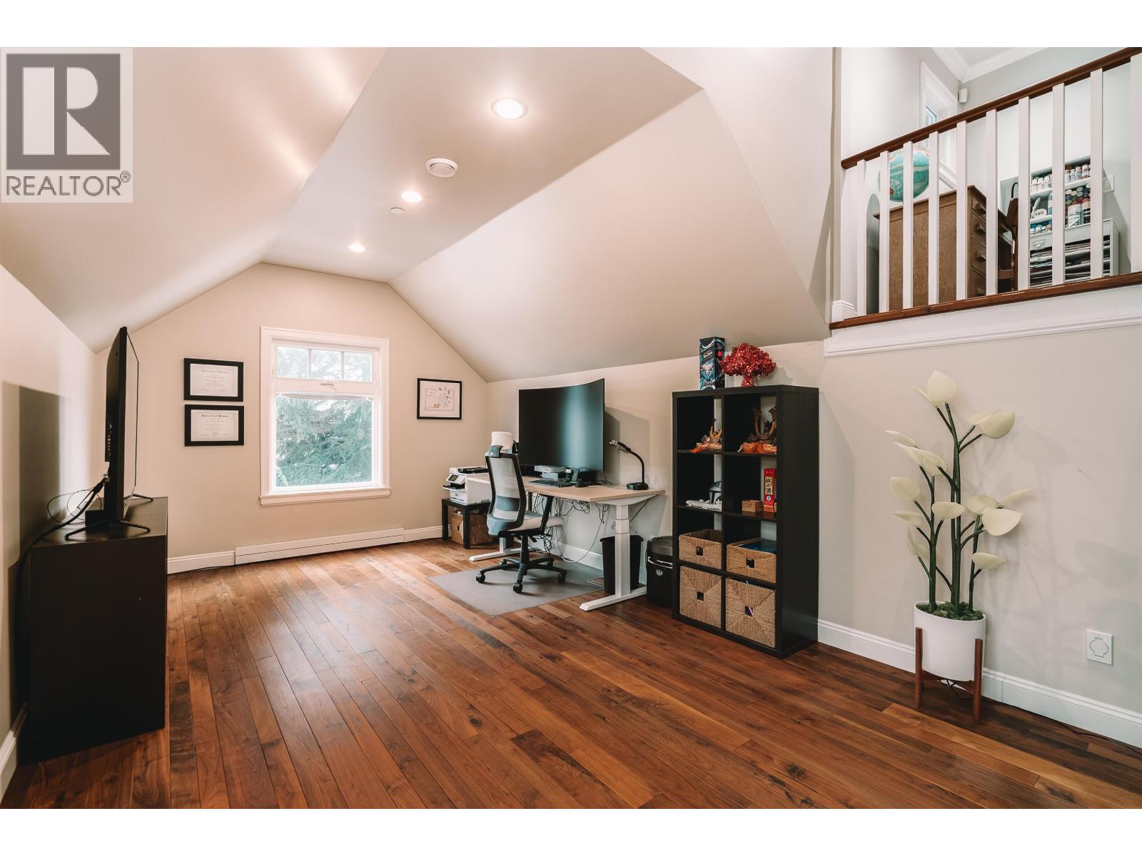 1845 HARBOUR STREET, Port Coquitlam