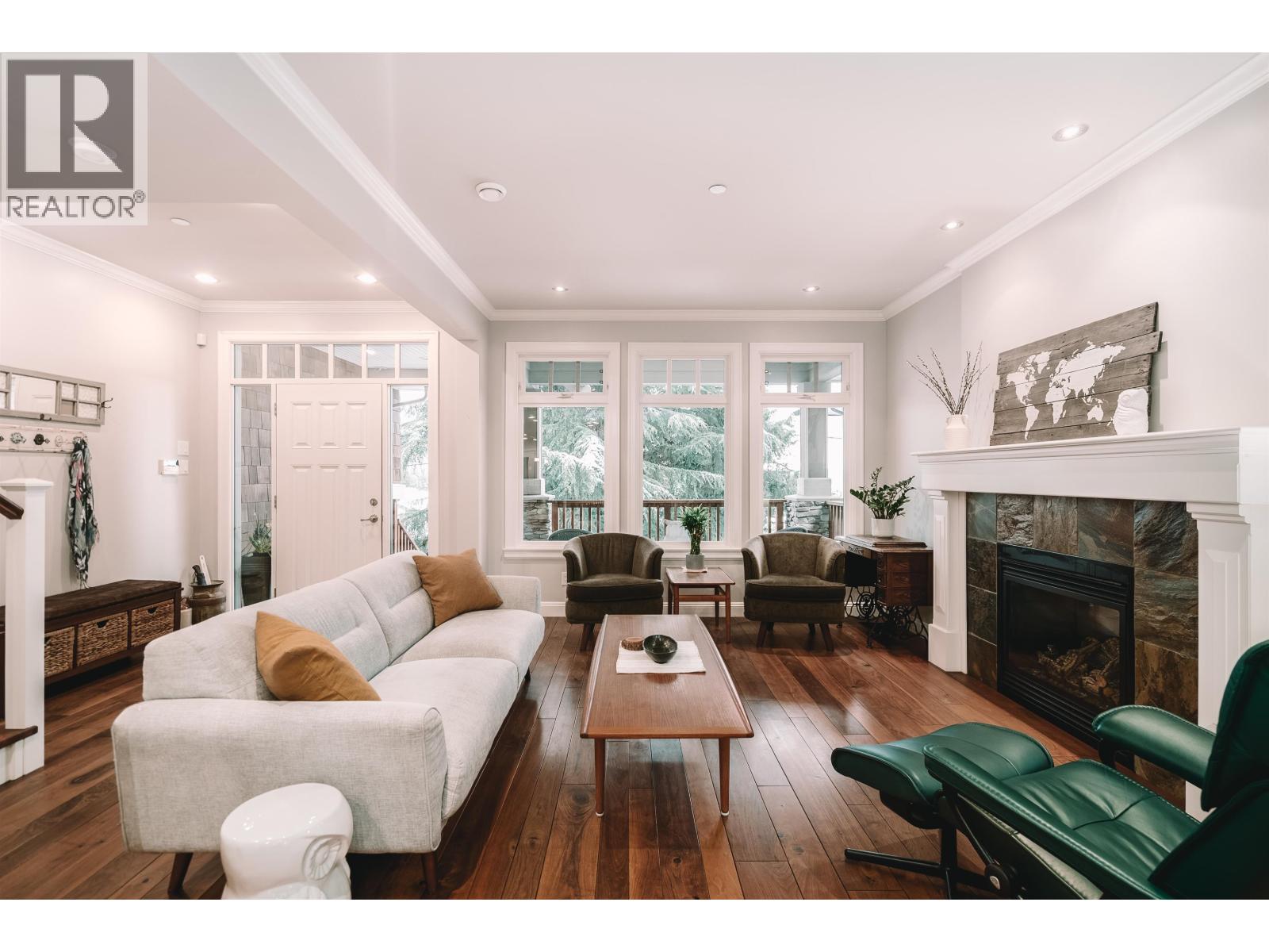 1845 HARBOUR STREET, Port Coquitlam