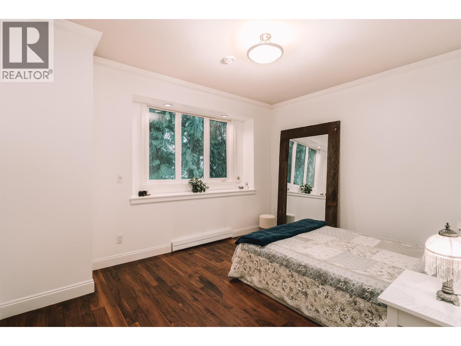 1845 HARBOUR STREET, Port Coquitlam