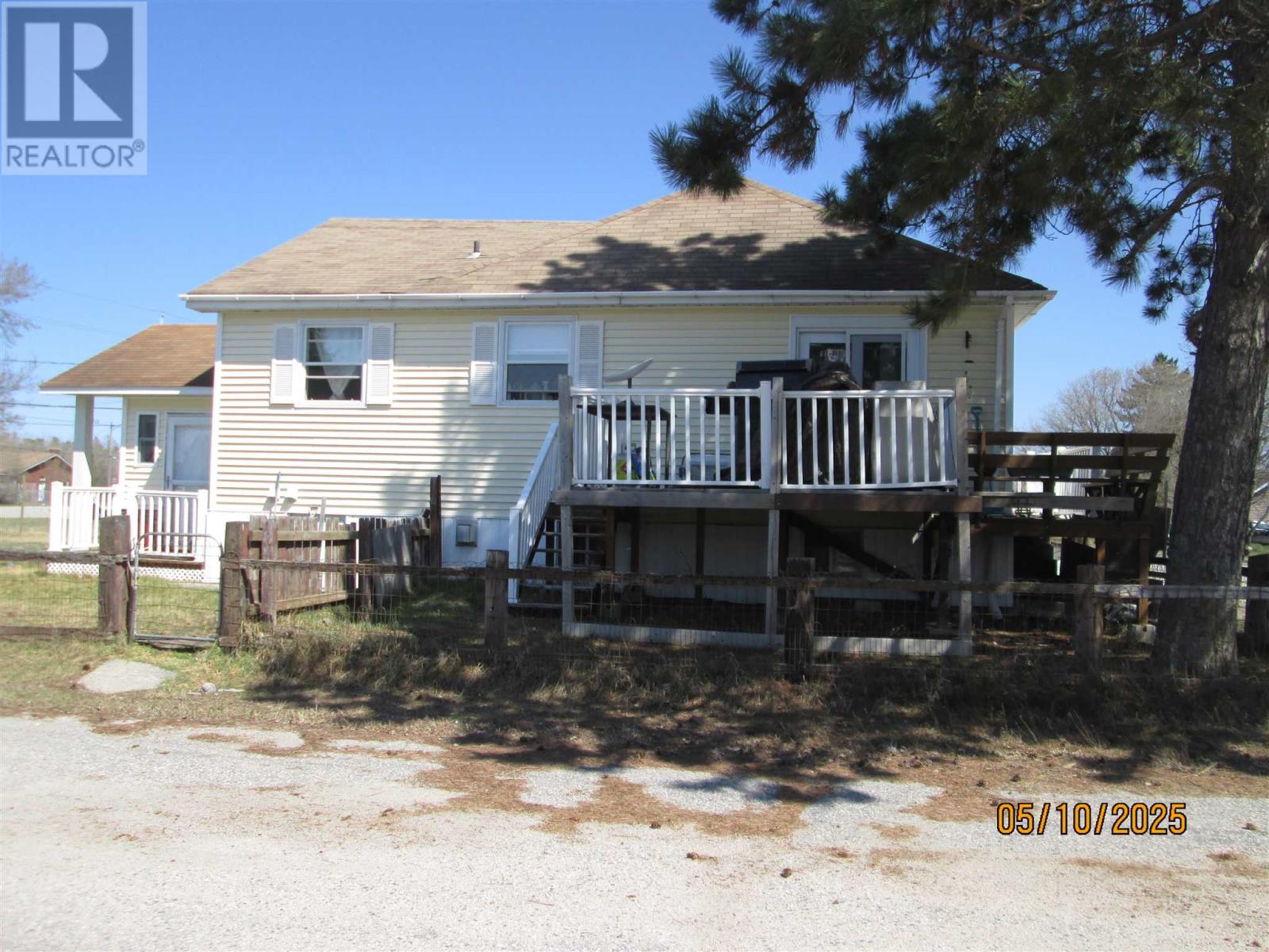 201 GARDEN STREET - 1