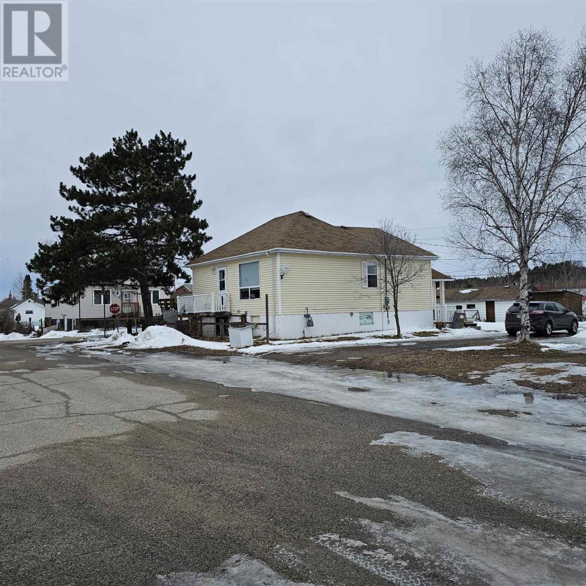 201 GARDEN STREET - 7