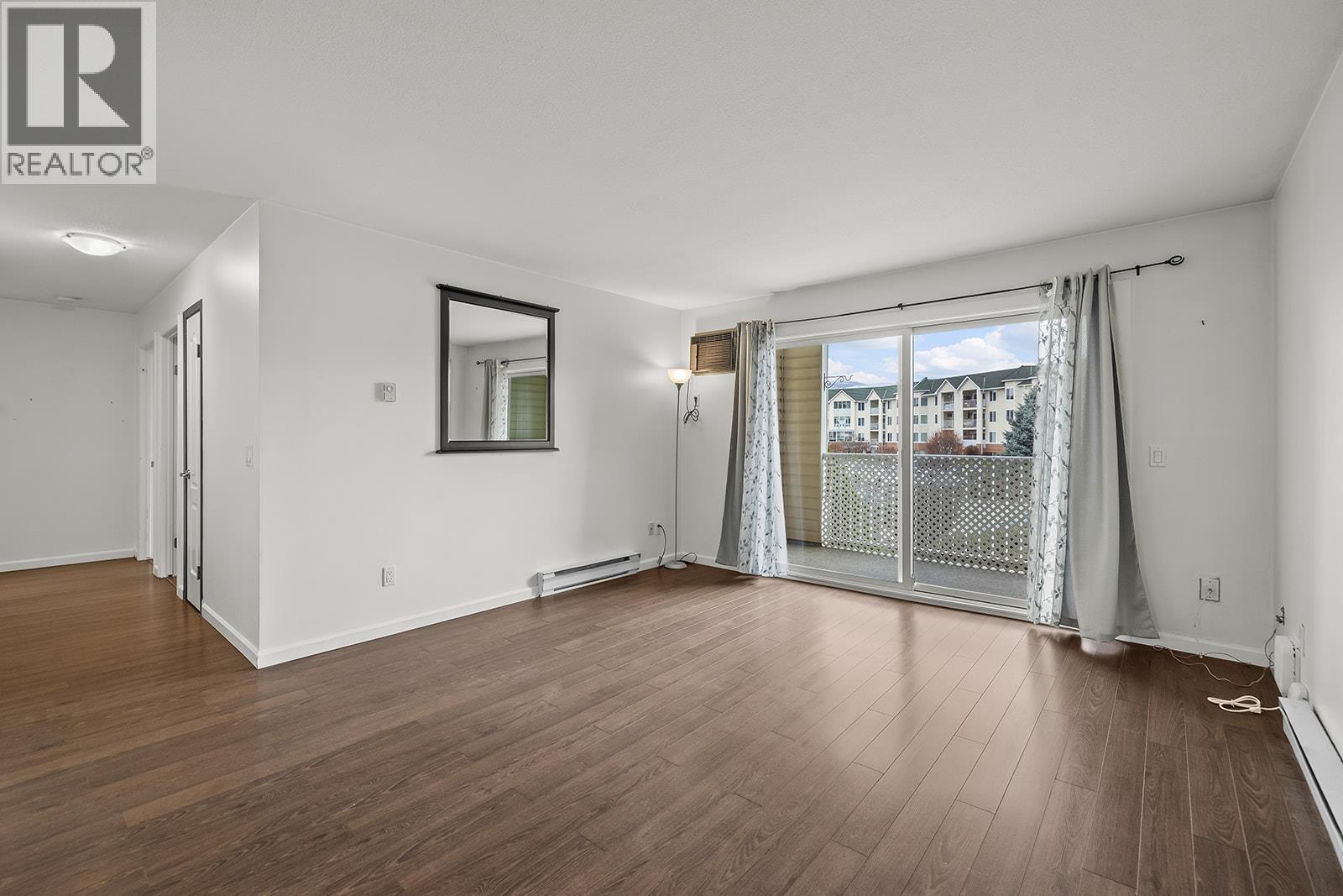 208 3160 Casorso Road, Kelowna