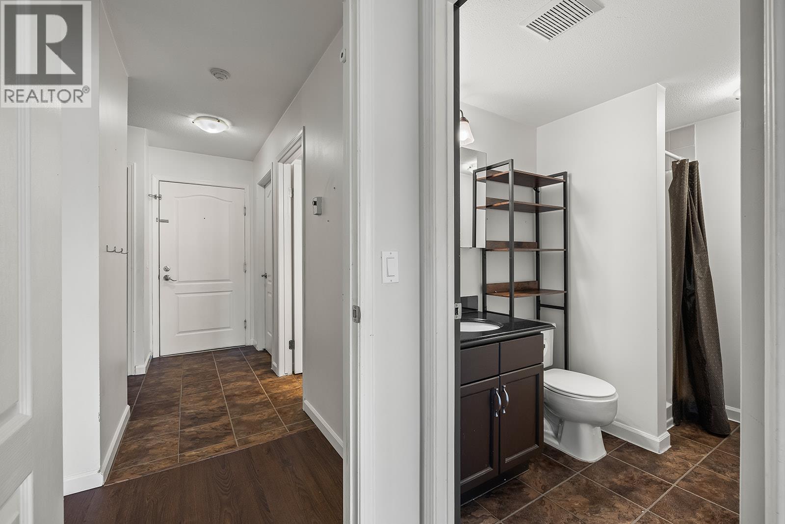 208 3160 Casorso Road, Kelowna