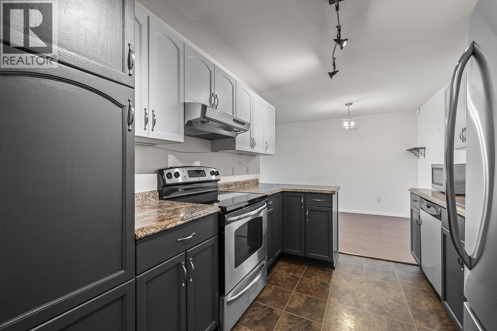 208 3160 Casorso Road, Kelowna