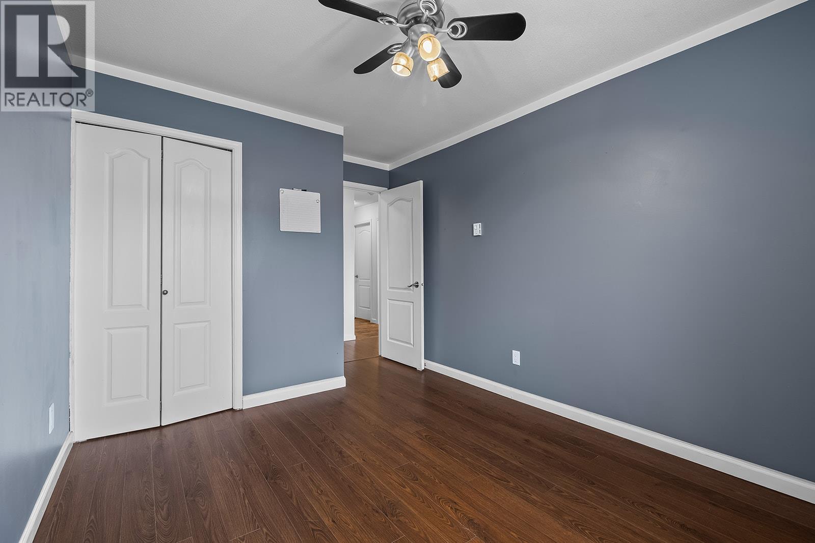 #208 3160 Casorso Road - 29