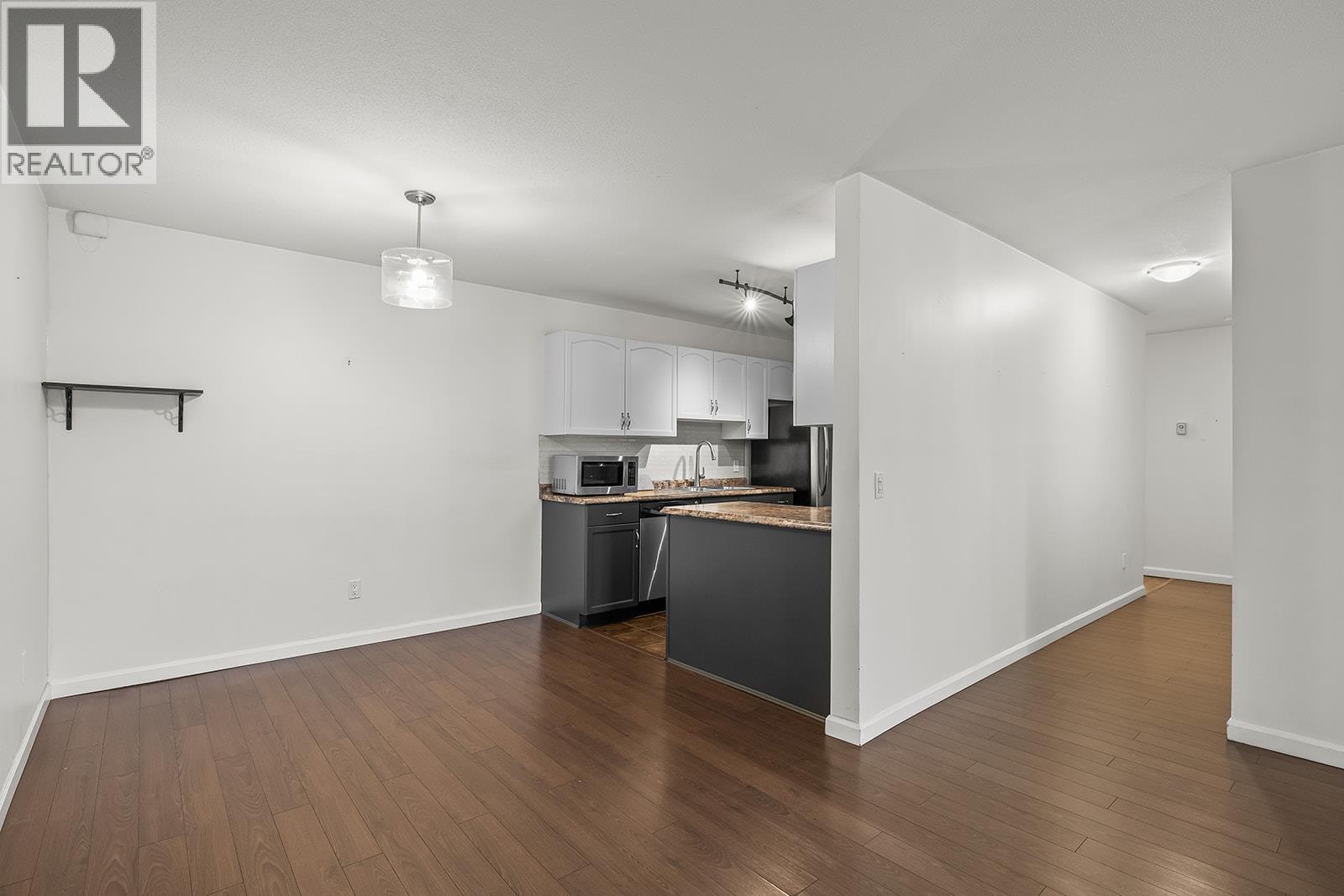 208 3160 Casorso Road, Kelowna