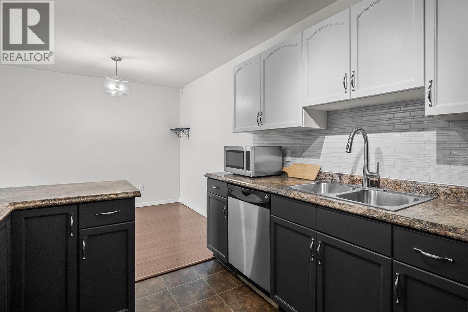 208 3160 Casorso Road, Kelowna