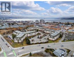 208 3160 Casorso Road, Kelowna