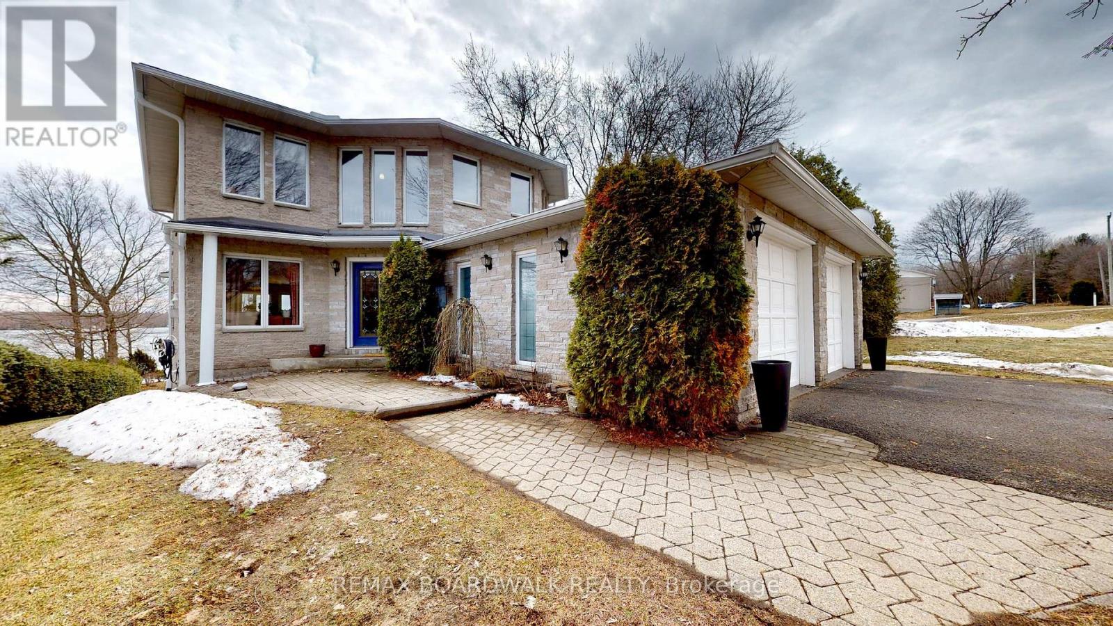 806 RIVER ACRES DRIVE