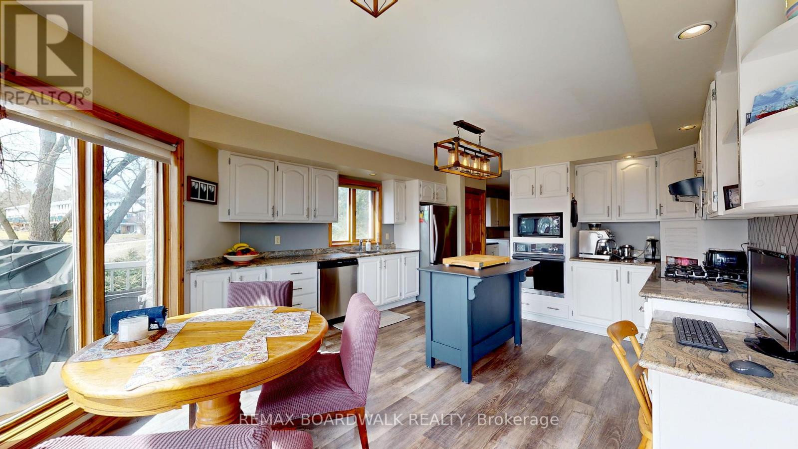 806 RIVER ACRES DRIVE - 18