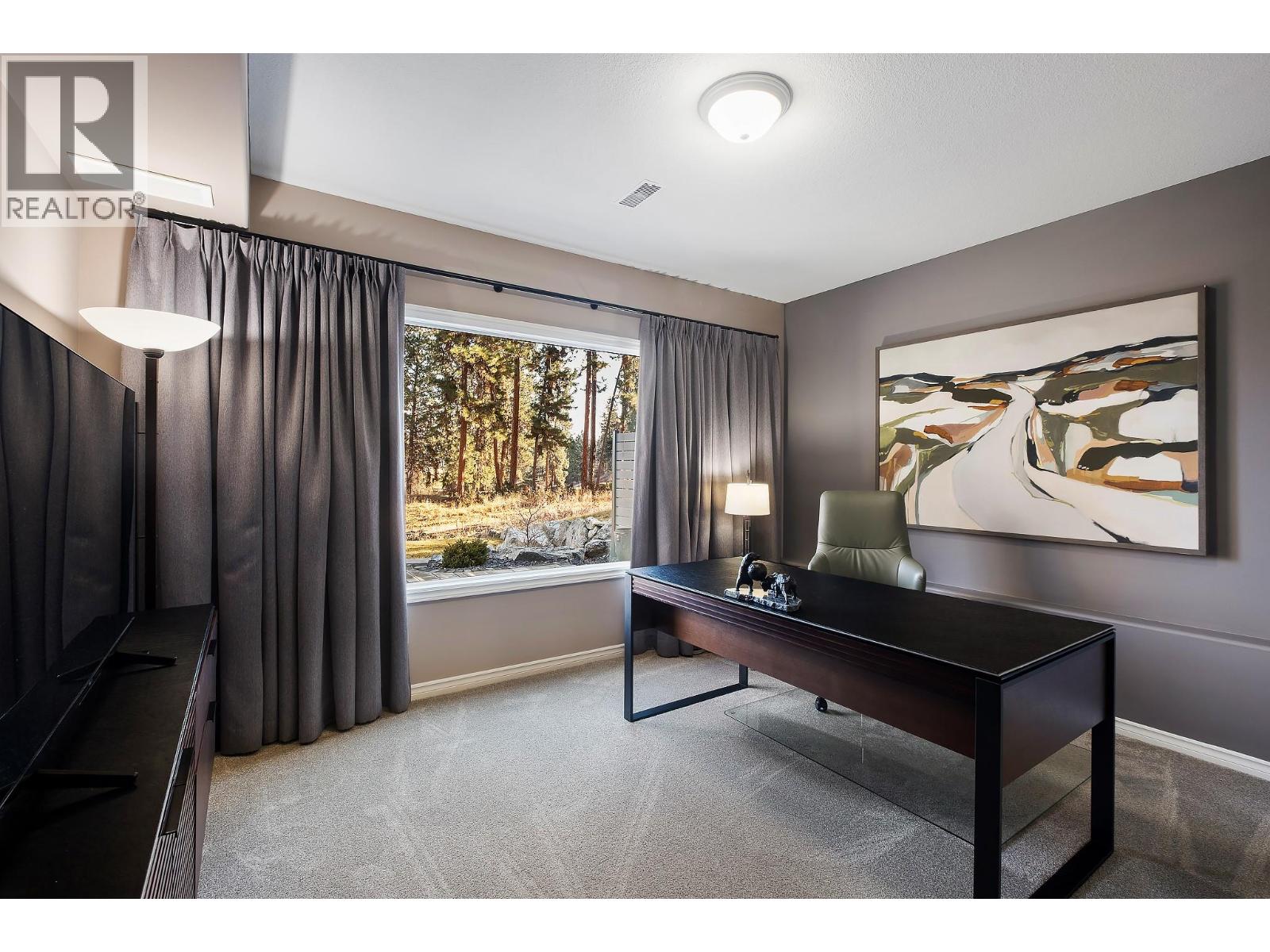 3907 Gallaghers Circle, Kelowna