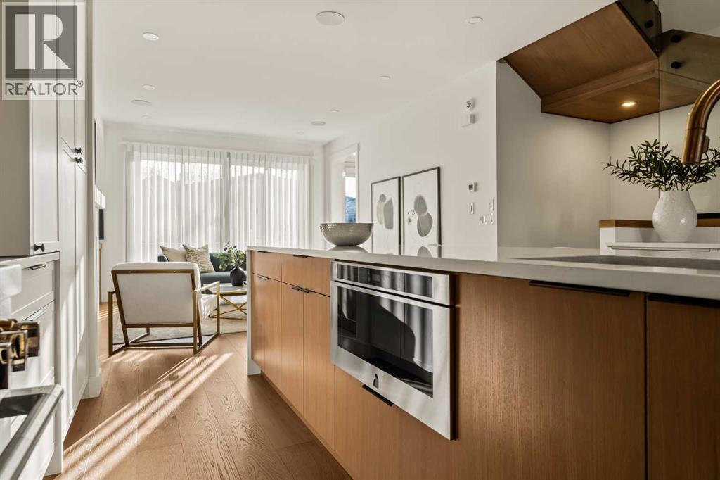 Single Family House for Sale in   Avenue SW Altadore Calgary 