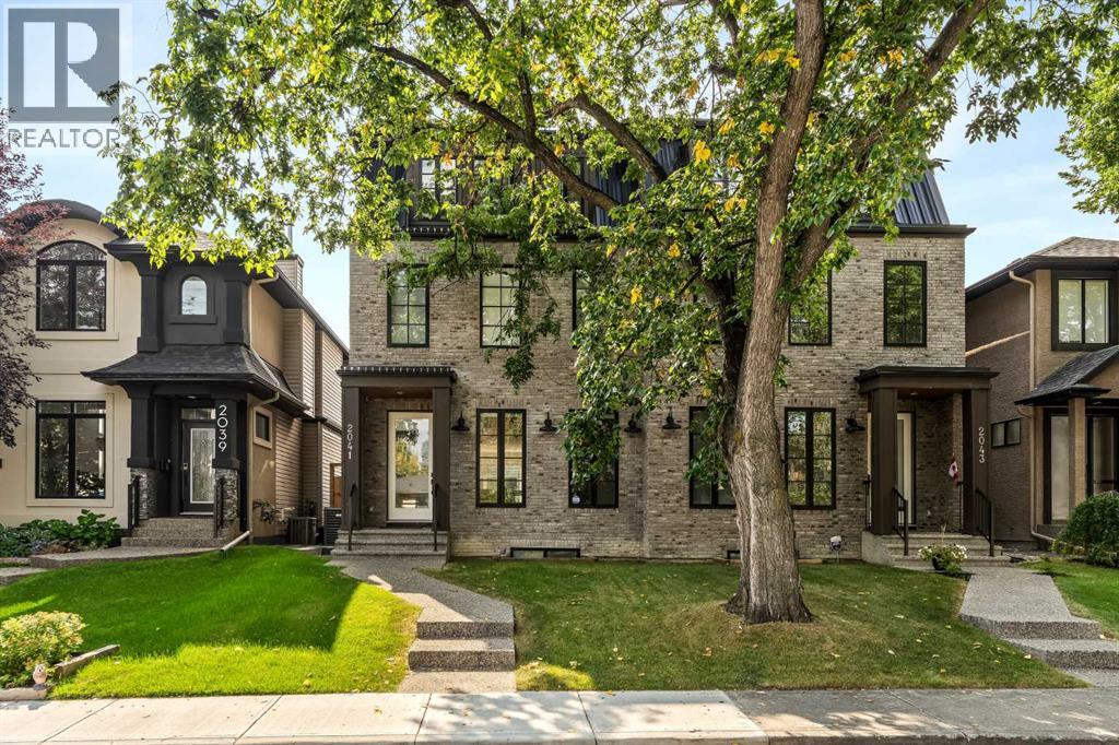 2041 47 Avenue SW, Calgary, Alberta