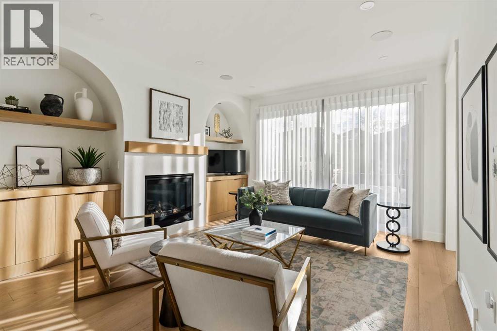 Single Family House for Sale in   Avenue SW Altadore Calgary 