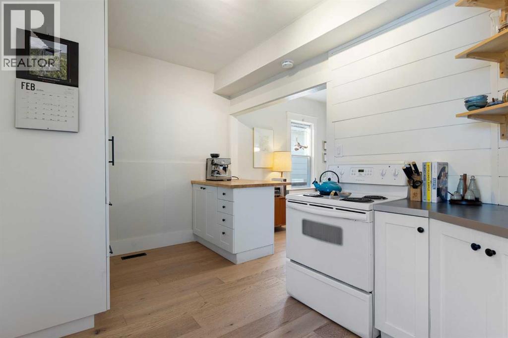 Single Family House Bungalow for Sale in   Avenue NW Mount Pleasant Calgary 