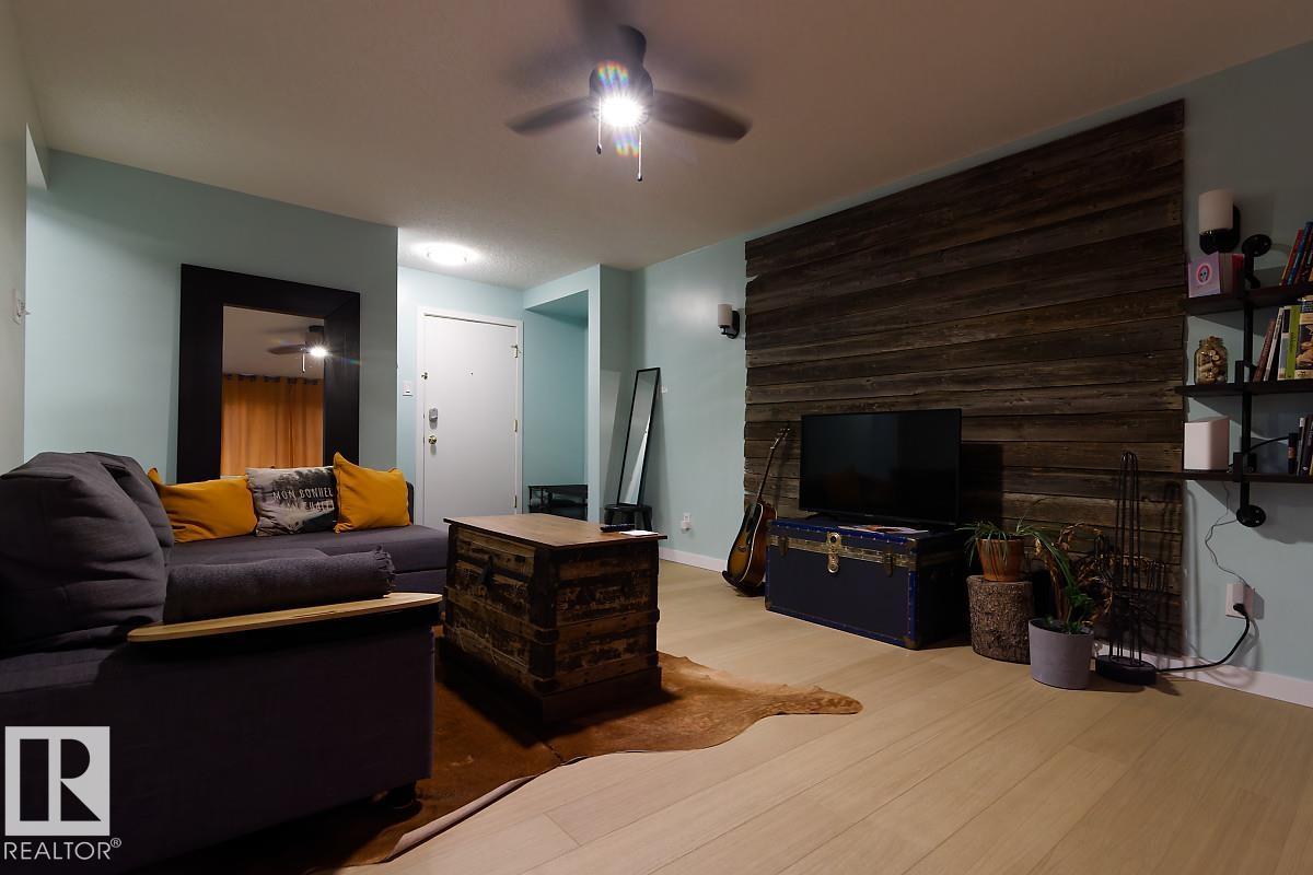 #105 11217 103 AV NW NW - 4