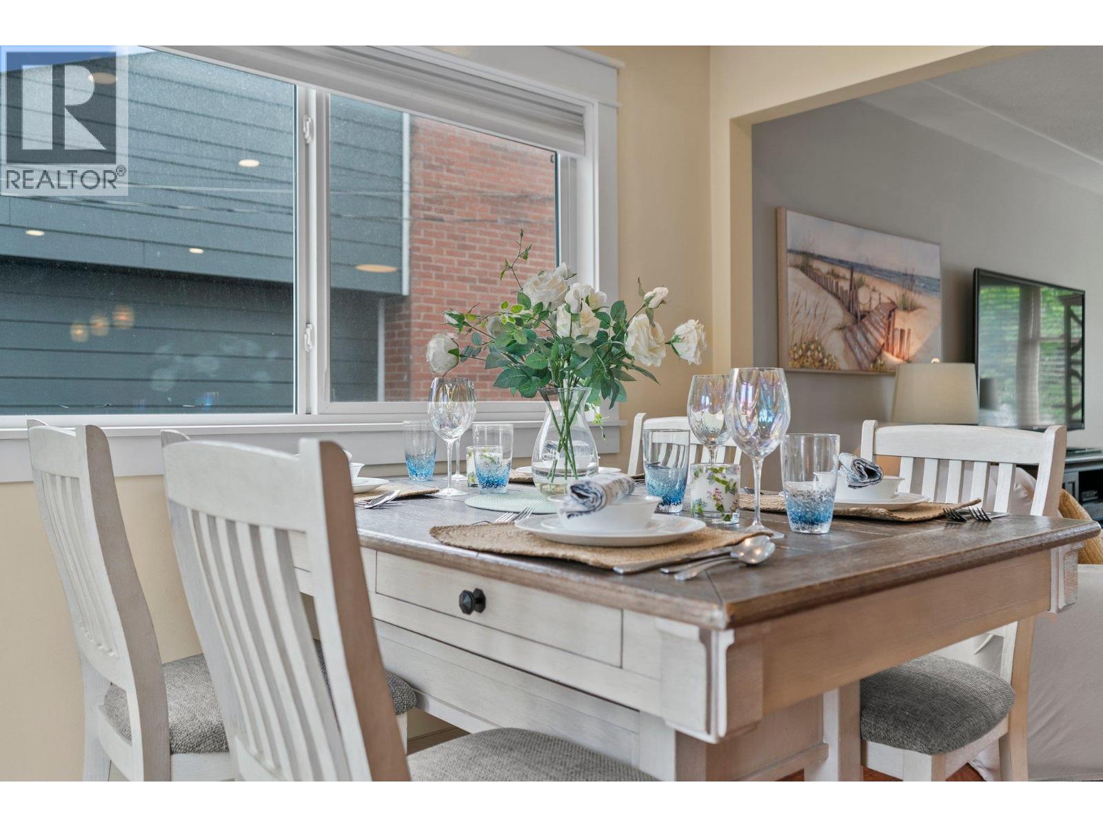845 Richter Street - 3